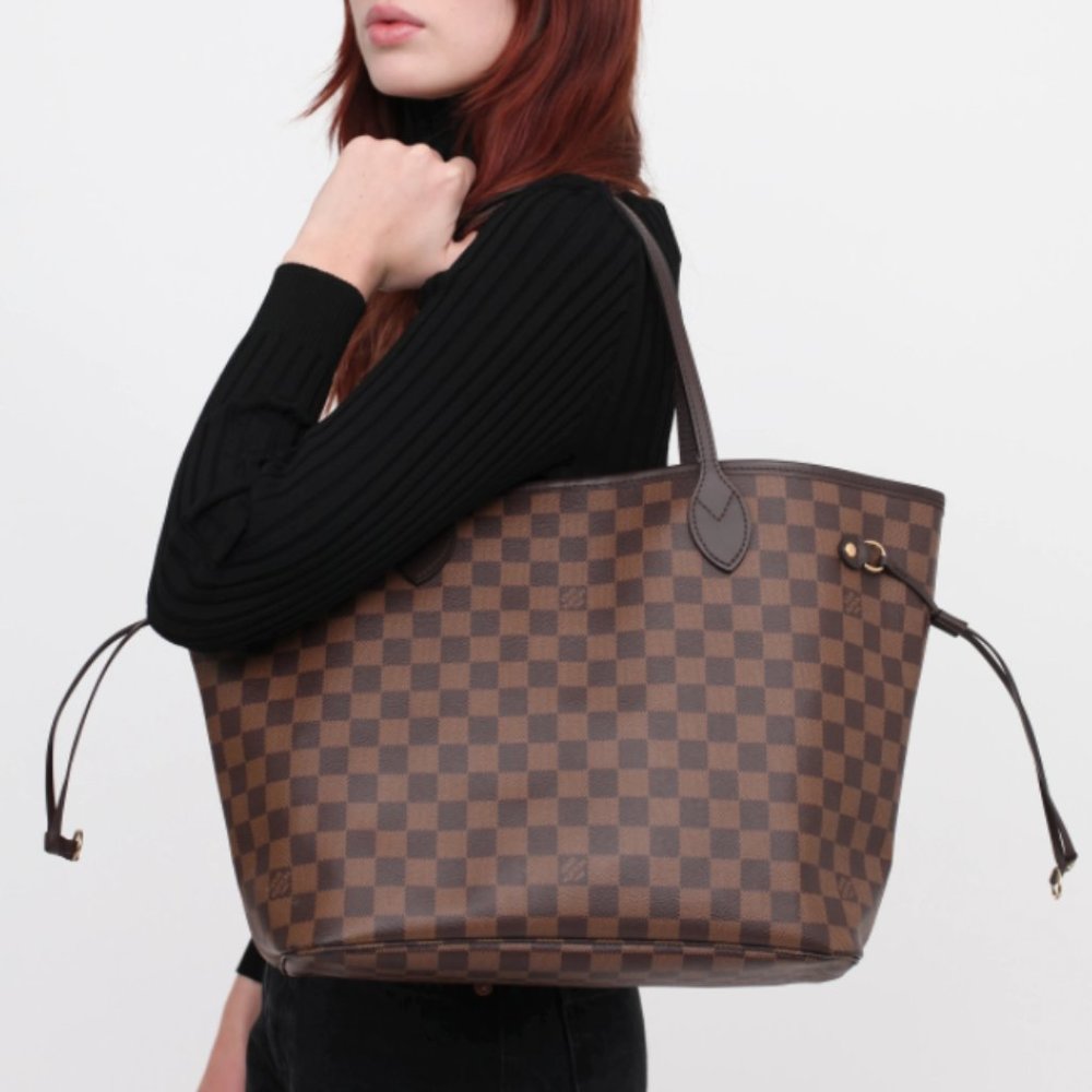 Auth Louis Vuitton Neverfull Mm Tote #33831L98B